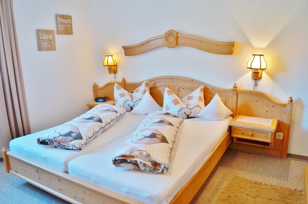 Ferienhotel Barmsee Krun Ngoại thất bức ảnh
